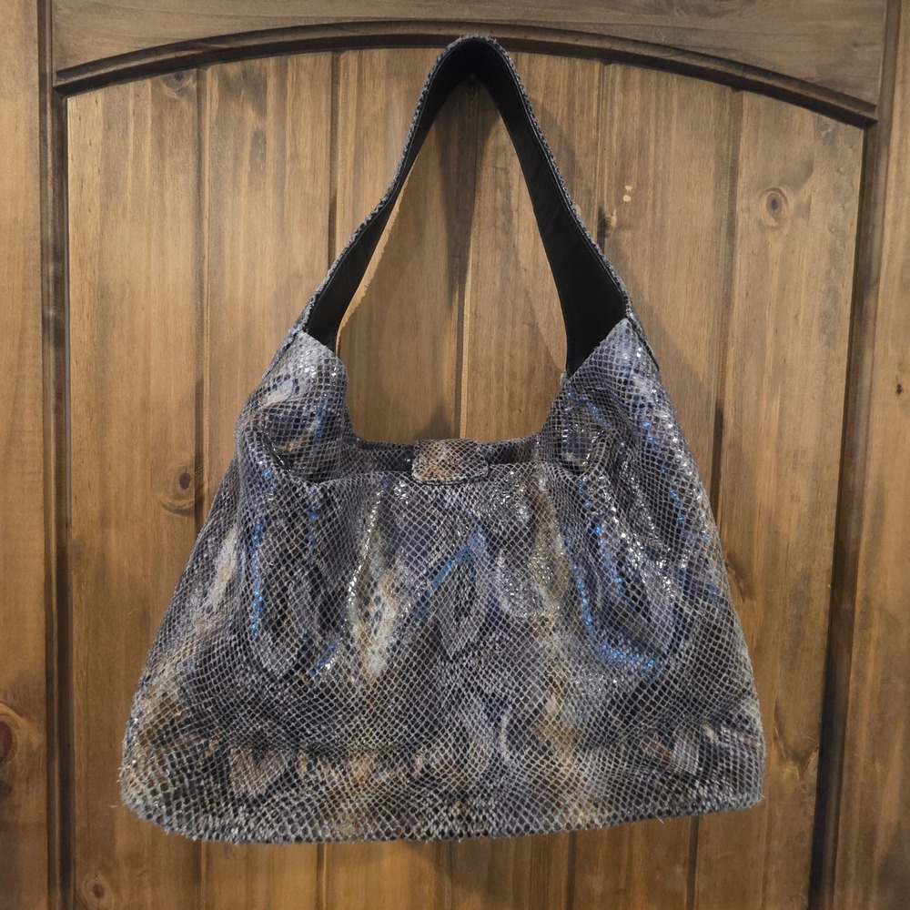 Dooney & Bourke Hobo‎ Bag Womens Large Grey Snakeskin Embossed Leather Good - Picture 5 of 8